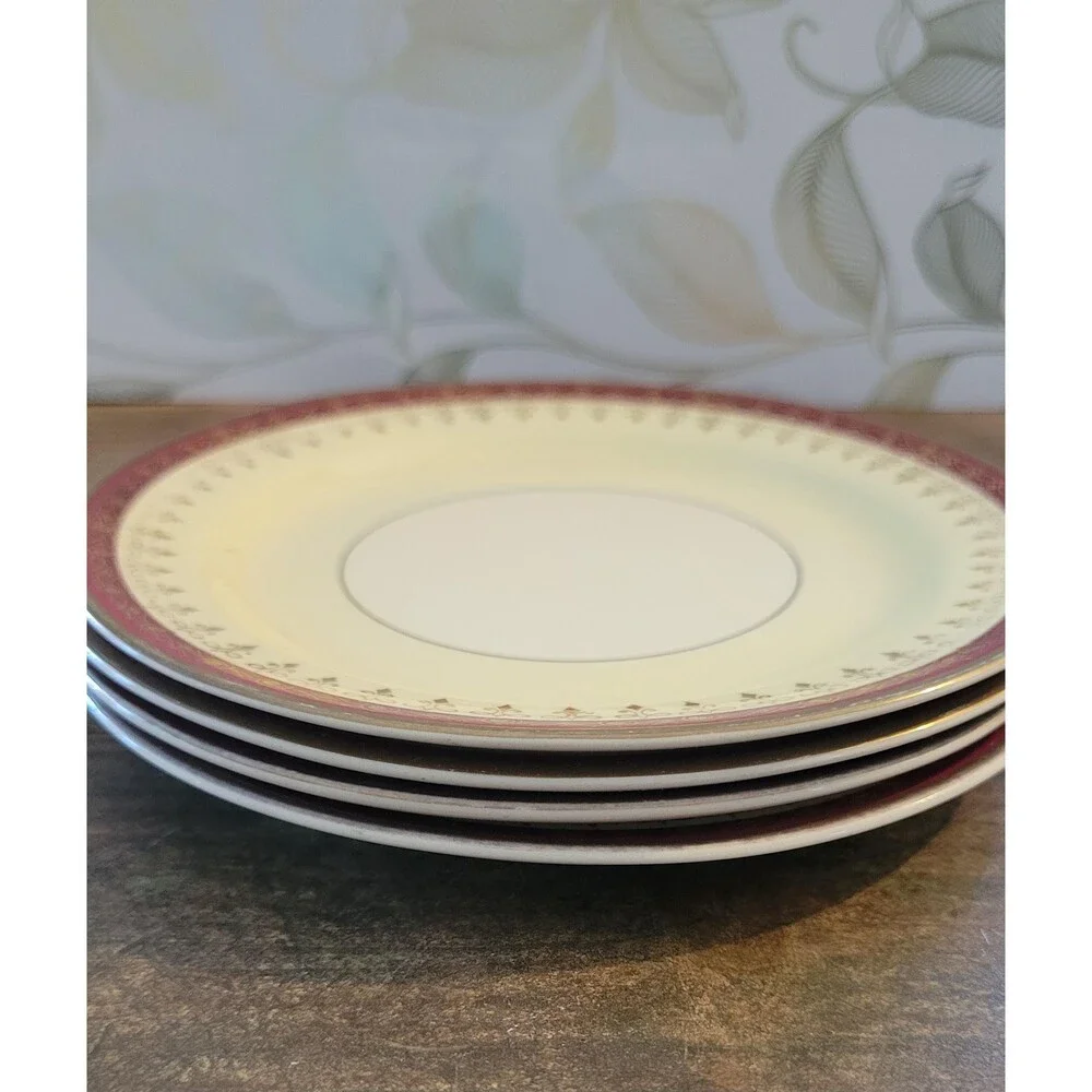 Unbranded beautiful 1940s
